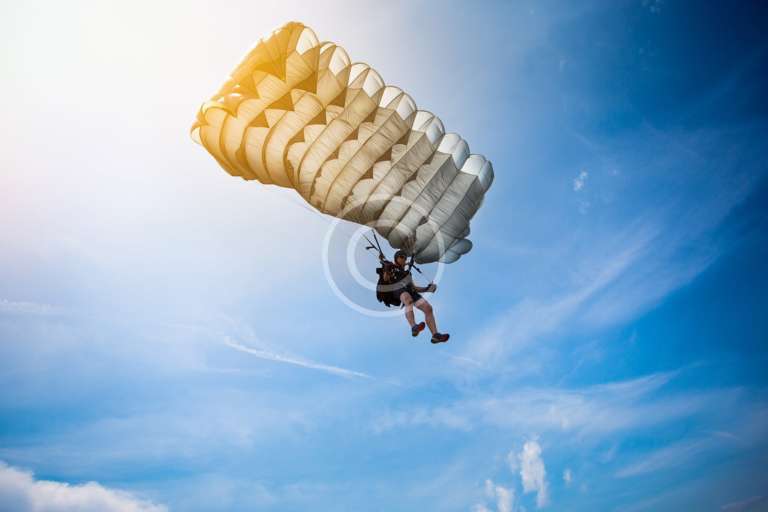 What Is Paragliding?